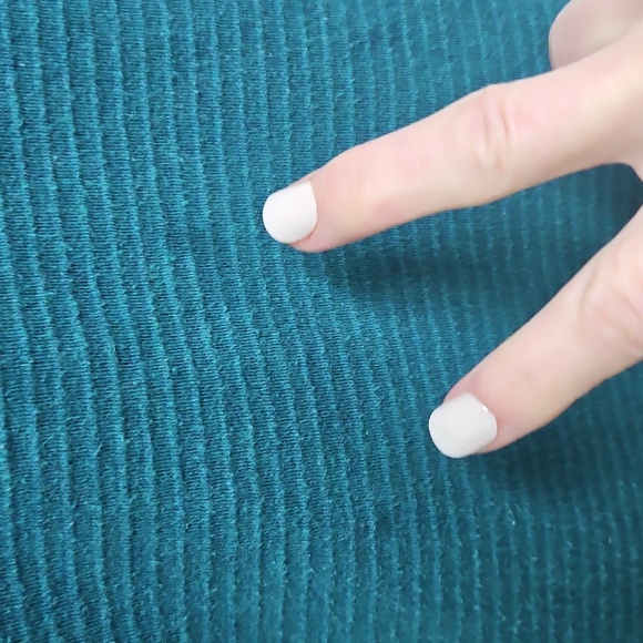 Women's L.L.Bean Green Cozy Mixed-Knit Pullover - Petite Small - Picture 6 of 7